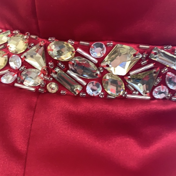 Maroon/ red dress worn one time - Picture 2 of 3